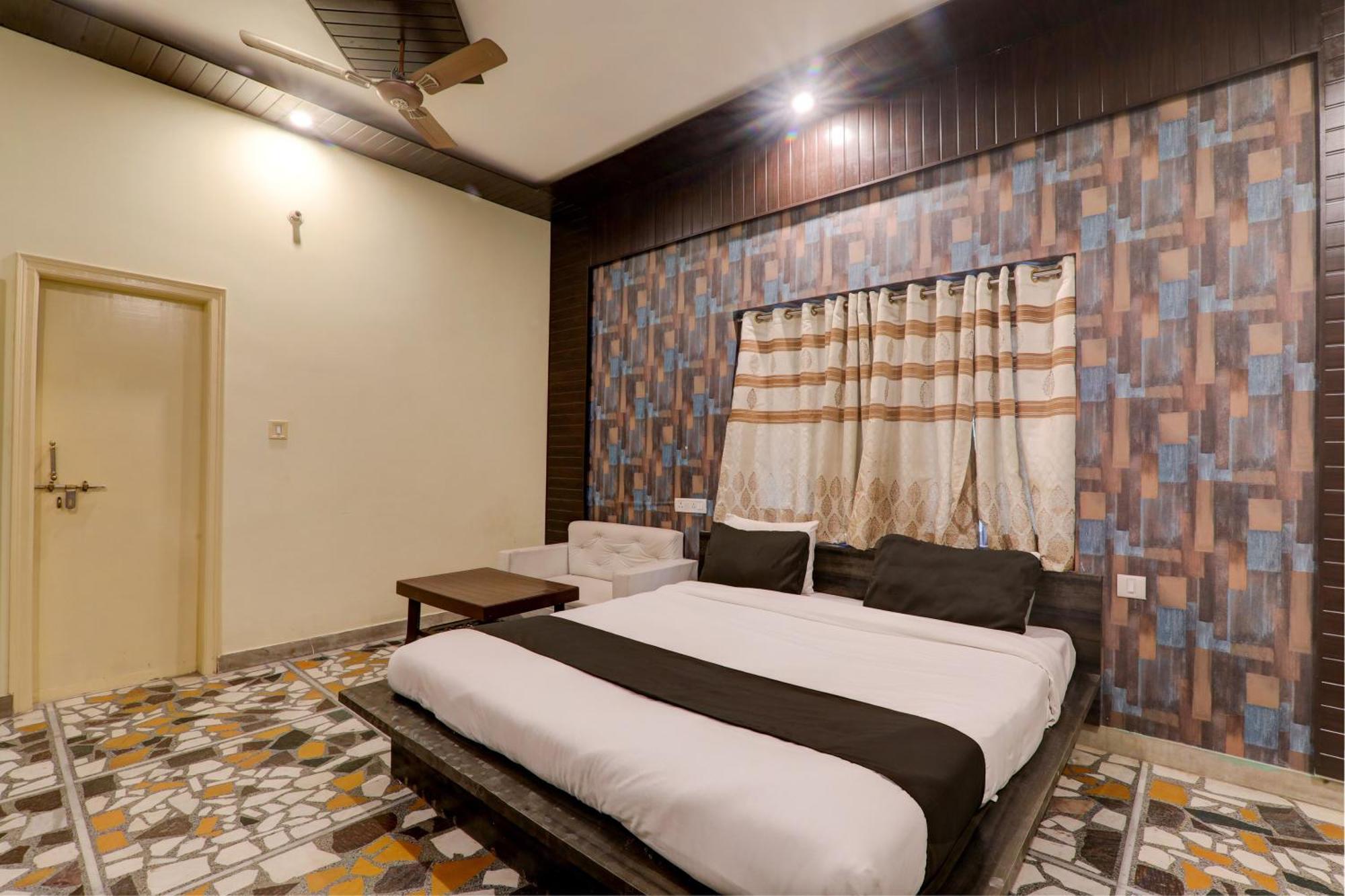Hotel O Flagship Adbhut Moment Hotel Varanasi Exterior foto
